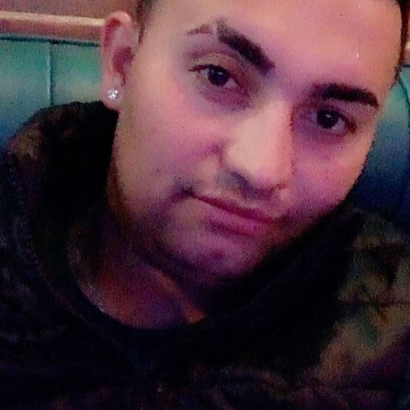 Meet your Posher, Jose - Picture 1 of 1